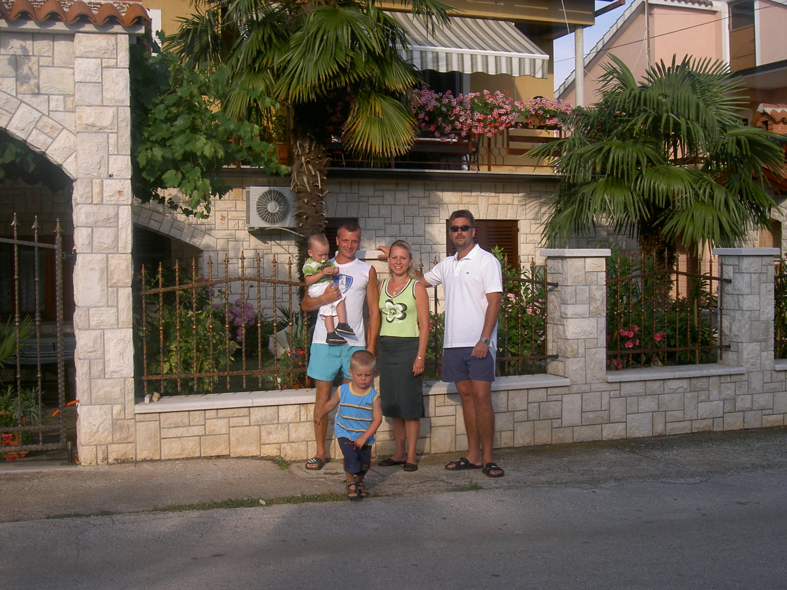 PICT6985.JPG